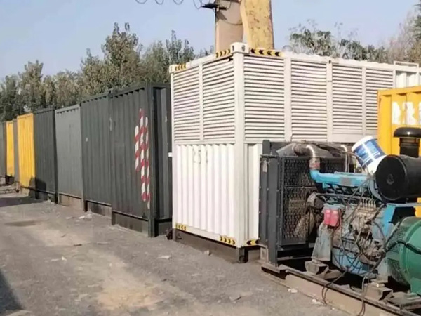 麟游200KW柴油发电机机组每小时油耗是多少？